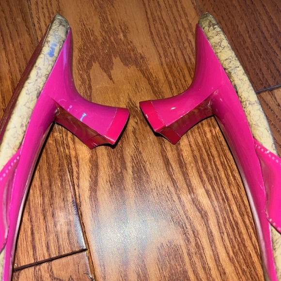 No boundaries shoe daisy 2” heel  71/2 - Picture 4 of 10